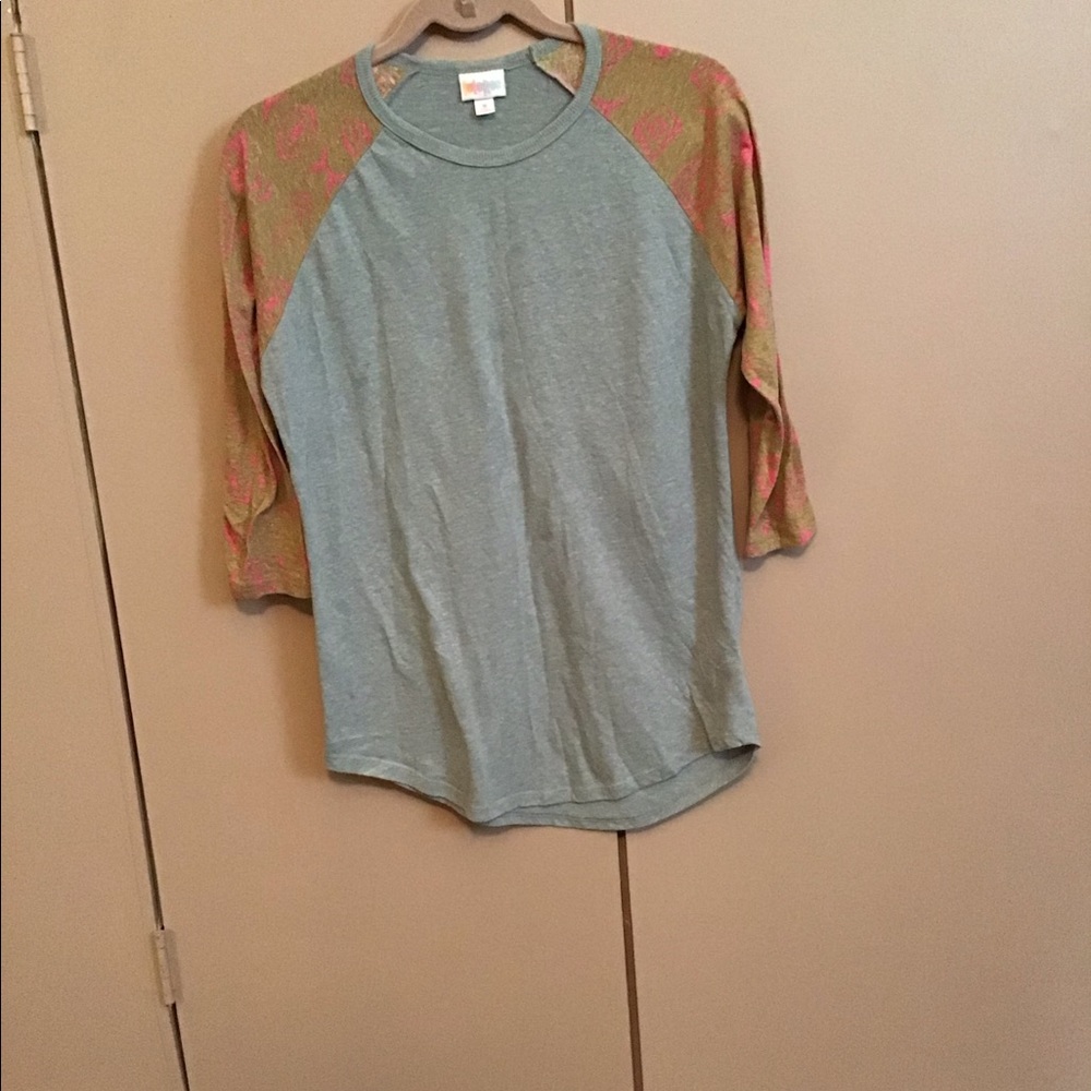 Raglan shirt